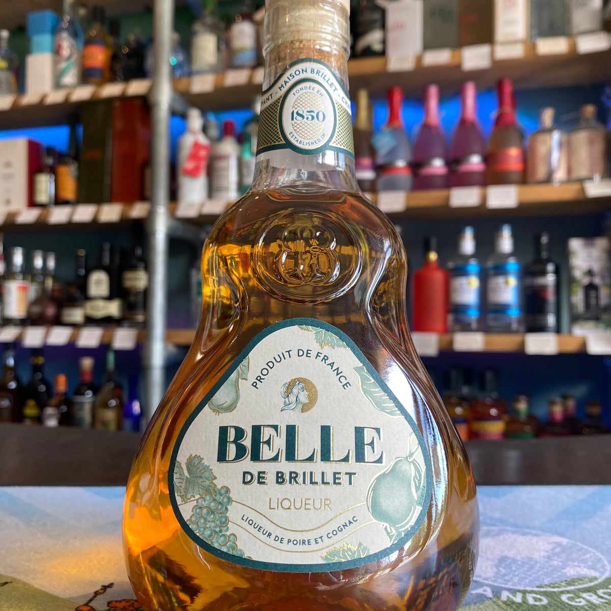 Belle de Brillet : la liqueur de poire et cognac.