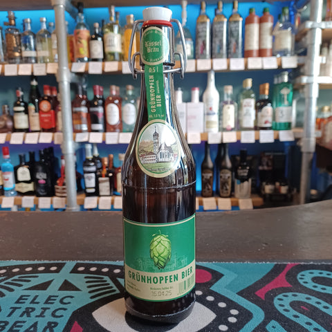 Maria-Hilfer - Grünhopfen Maria-Hilfer - Grünhopfen